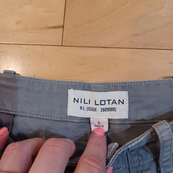 NILI LOTAN Jenna Low Rise Slim Stretch Twill Raw Hem Light Grey Pants Size 2 - Picture 5 of 9